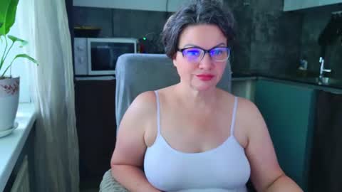 Snapshot of mishamilf chatting on July 15, 9:14 am Misha online show from July 15, 9:14 am