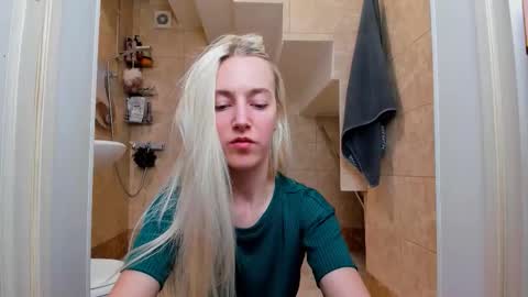 mishapallmer online show from February 7, 7:34 am