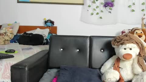 Mishell Bons online show from February 24, 9:02 pm