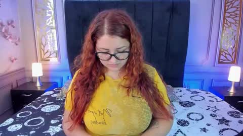 Snapshot of mishell_lovely chatting on February 20, 12:38 pm Mishell online show from February 20, 12:38 pm