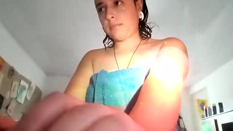 Snapshot of mishieous chatting on February 2, 6:06 pm Mishieous online show from February 2, 6:06 pm