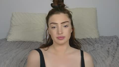 Elora online show from December 5, 8:34 am