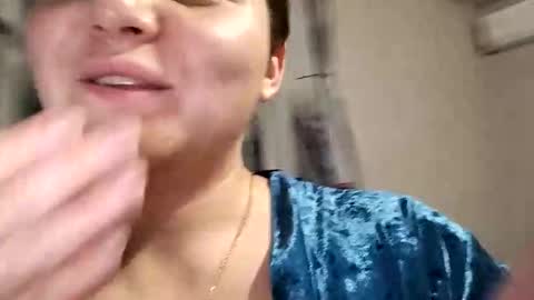 Misisssex online show from May 8, 8:58 pm