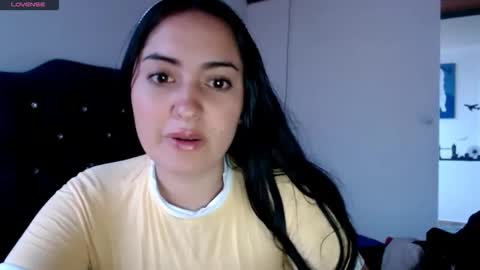 Snapshot of misnicol chatting on February 12, 11:00 pm Nicol online show from February 12, 11:00 pm