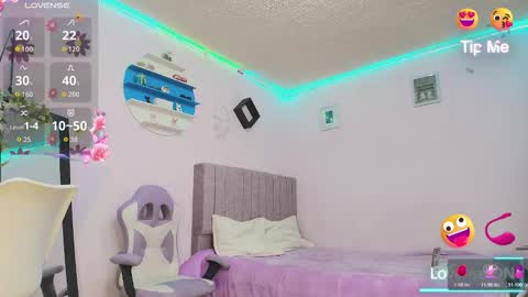 misofialeal online show from November 27, 6:21 pm