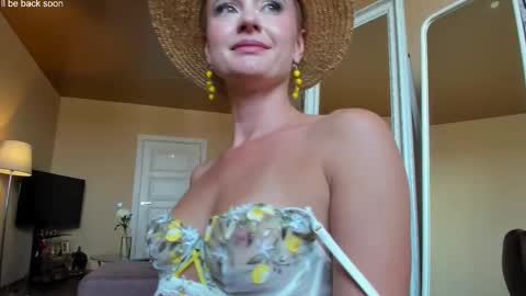 Kris online show from October 28, 5:55 am