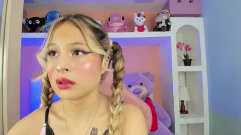 Marilyn online show from November 3, 11:00 am