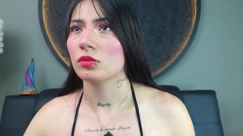 Charlotte online show from November 18, 6:12 pm