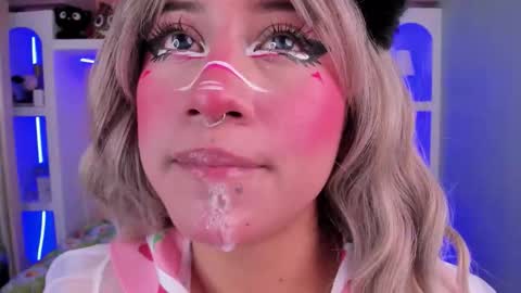 Megan online show from February 13, 2:18 am