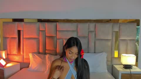 Snapshot of miss_abigail_ chatting on July 9, 1:26 pm Miss Abigail online show from July 9, 1:26 pm