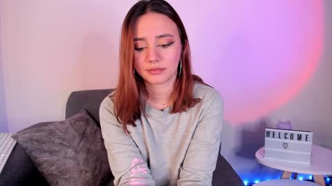 Alexa Sarmiento online show from December 11, 3:37 pm