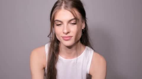 Snapshot of miss_algel chatting on November 22, 12:37 pm Katrin online show from November 22, 12:37 pm