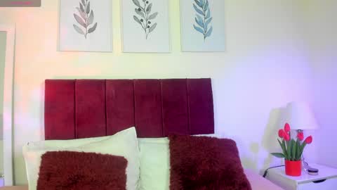 Amanda Reyes online show from April 16, 12:50 pm