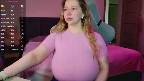 Snapshot of miss_anna909 chatting on October 15, 11:32 am Anna online show from October 15, 11:32 am