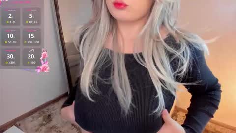 Anna online show from October 27, 10:41 am