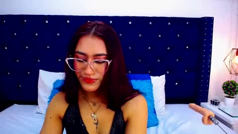 miss_ariss online show from October 25, 5:26 am