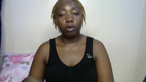 miss_bani online show from April 12, 8:14 pm