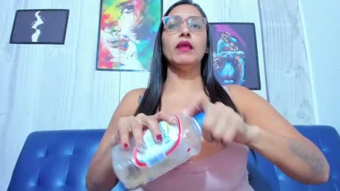 Naty online show from May 17, 6:26 pm
