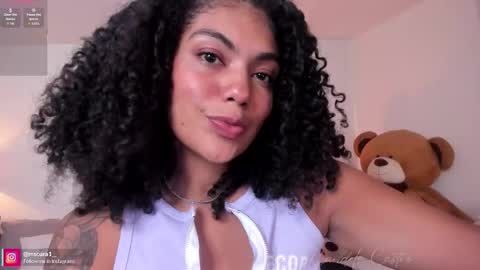 CANDELA CASTRO  online show from October 16, 12:50 pm