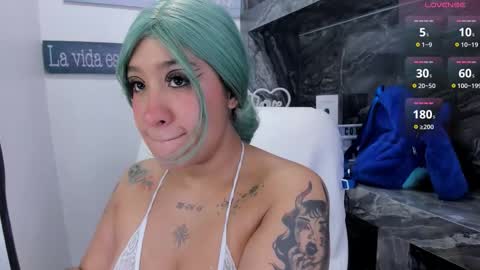 Danika online show from November 24, 10:59 am