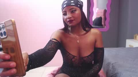 miss_demoni online show from March 28, 1:22 pm