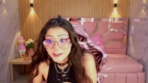 Snapshot of miss_devil_s chatting on January 8, 3:09 am miss_devil_s online show from January 8, 3:09 am