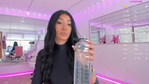 miss_diamond__ online show from April 20, 7:33 am