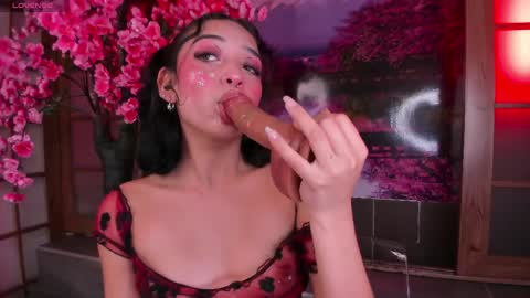 Evoleth online show from April 8, 6:19 pm