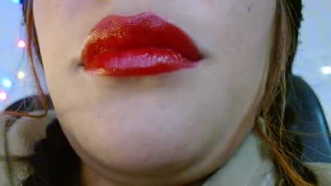 Snapshot of miss_evoleth2 chatting on October 16, 7:31 am Miss Evoleth online show from October 16, 7:31 am