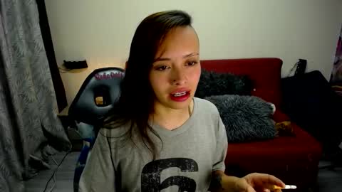 miss_foxxy_ online show from September 27, 8:30 am