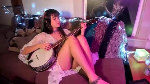 Snapshot of miss_ivy_rae chatting on February 24, 10:26 am Ivy Rae online show from February 24, 10:26 am