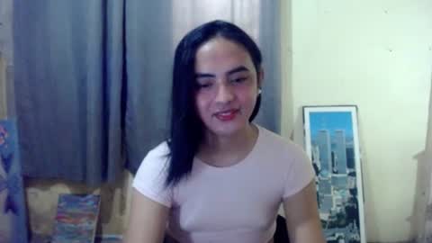 Snapshot of miss_jasmine_69x chatting on June 25, 5:12 am Miss jasmine online show from June 25, 5:12 am