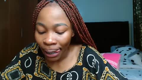 Miss Kiarrafit online show from January 29, 8:56 pm