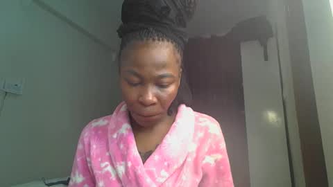 Miss Kiarrafit online show from November 21, 9:41 am