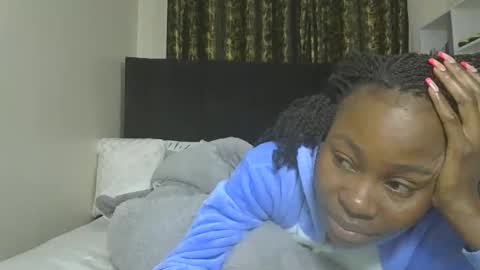 Miss Kiarrafit online show from December 1, 12:04 am