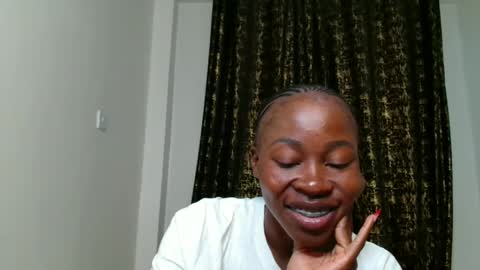 Miss Kiarrafit online show from May 4, 3:08 pm