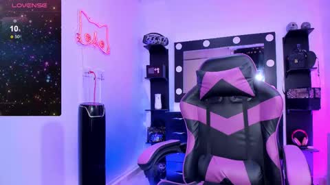 Miss Kittyn online show from November 12, 1:06 am