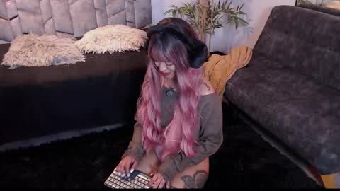 Miss koko online show from October 27, 11:52 pm