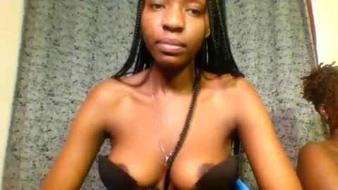 Snapshot of miss_kookie chatting on September 27, 12:32 pm miss_kookie online show from September 27, 12:32 pm