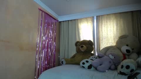 lilieth  online show from December 13, 10:23 pm