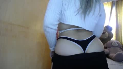 lilieth  online show from October 11, 4:16 pm