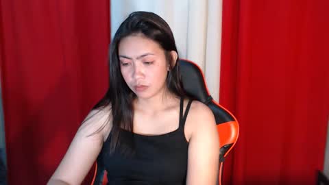 Snapshot of miss_lyve chatting on May 18, 4:07 am itsme lyve online show from May 18, 4:07 am