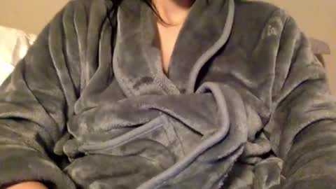 Snapshot of miss_maci_xo chatting on May 20, 11:49 am Maci online show from May 20, 11:49 am