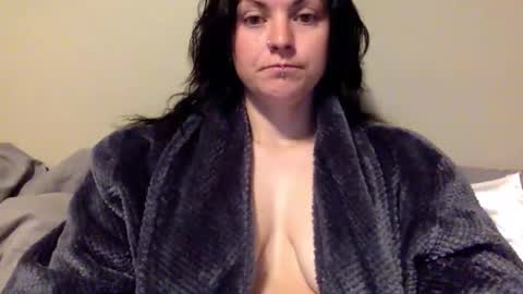 Snapshot of miss_maci_xo chatting on May 25, 12:00 pm Maci online show from May 25, 12:00 pm