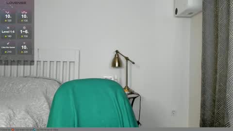 Jenny online show from September 12, 3:56 pm