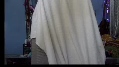 Snapshot of miss_mahi69 chatting on July 3, 4:19 am Mahi online show from July 3, 4:19 am