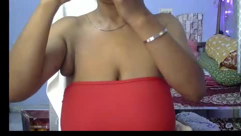 Snapshot of miss_mahi69 chatting on July 8, 4:06 am Mahi online show from July 8, 4:06 am