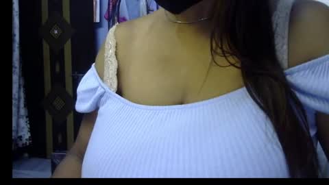Snapshot of miss_mahi69 chatting on July 9, 6:56 pm Mahi online show from July 9, 6:56 pm