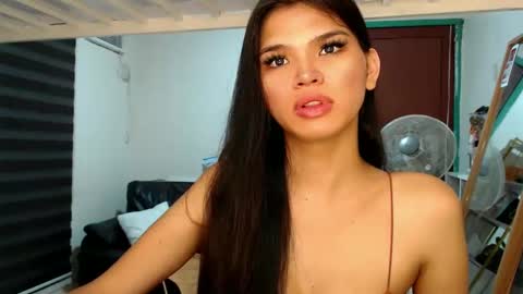 Snapshot of miss_mariamontrese chatting on January 9, 10:31 pm Maria- online show from January 9, 10:31 pm