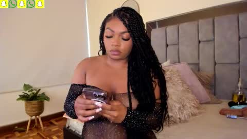 Mian  online show from December 4, 8:39 pm